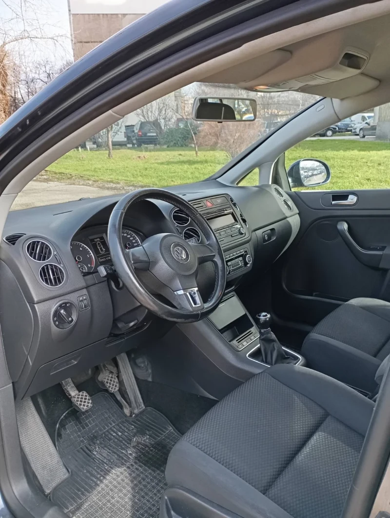 VW Golf Plus 1.6 TDI 105 k.s., снимка 9 - Автомобили и джипове - 53595711