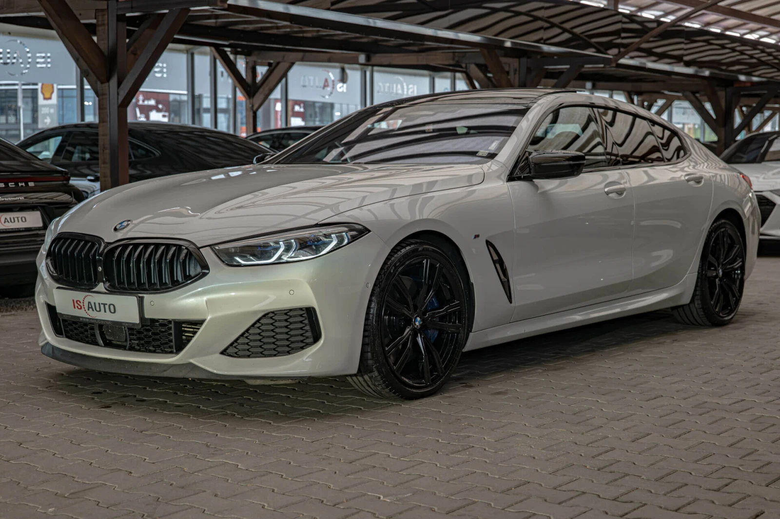 BMW 840 Gran Coupe/xDrive/Harman Kardon/Soft Close/Обдухва - изображение 2