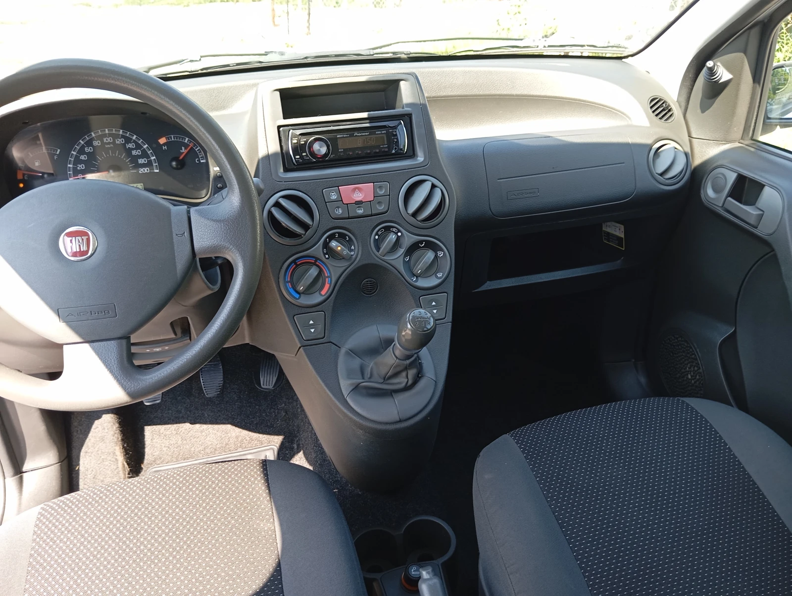 Fiat Panda 1.2-I-КЛИМАТРОНИК | Mobile.bg — изображение 12