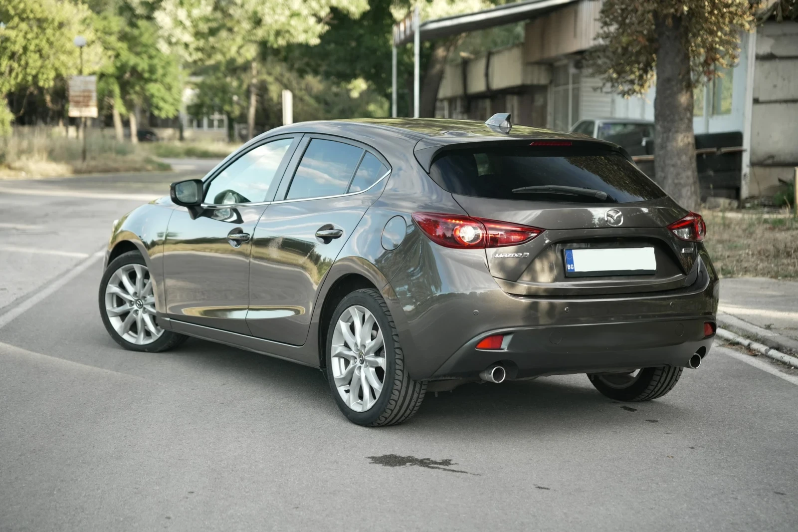 Mazda 3 Automatic* Xenon* Bose* Navi* Подгрев* HeadUP, снимка 3 - Автомобили и джипове - 55215702