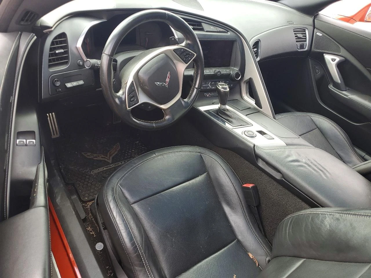 Chevrolet Corvette STINGRAY 2LT - изображение 7