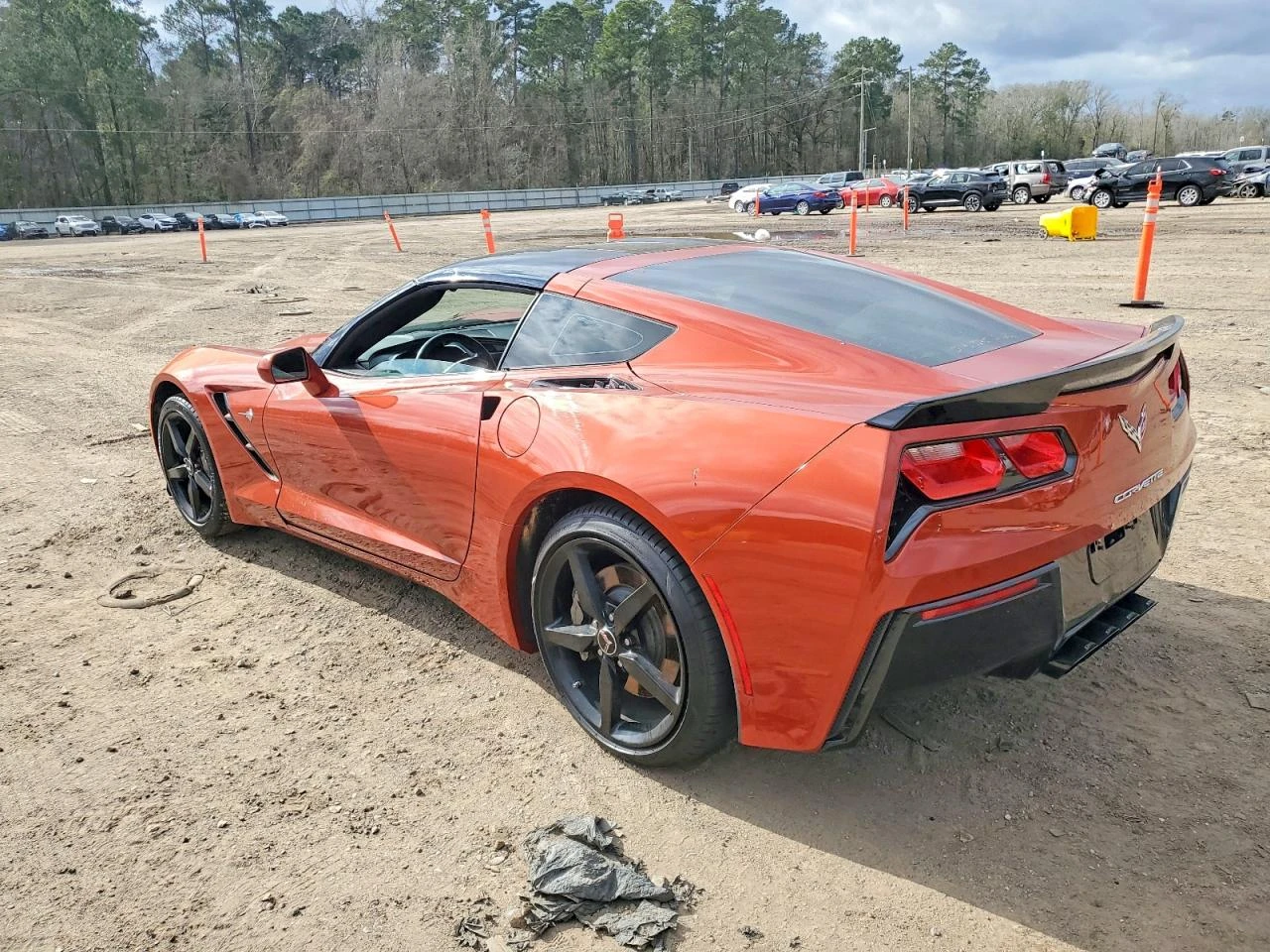 Chevrolet Corvette STINGRAY 2LT - изображение 6