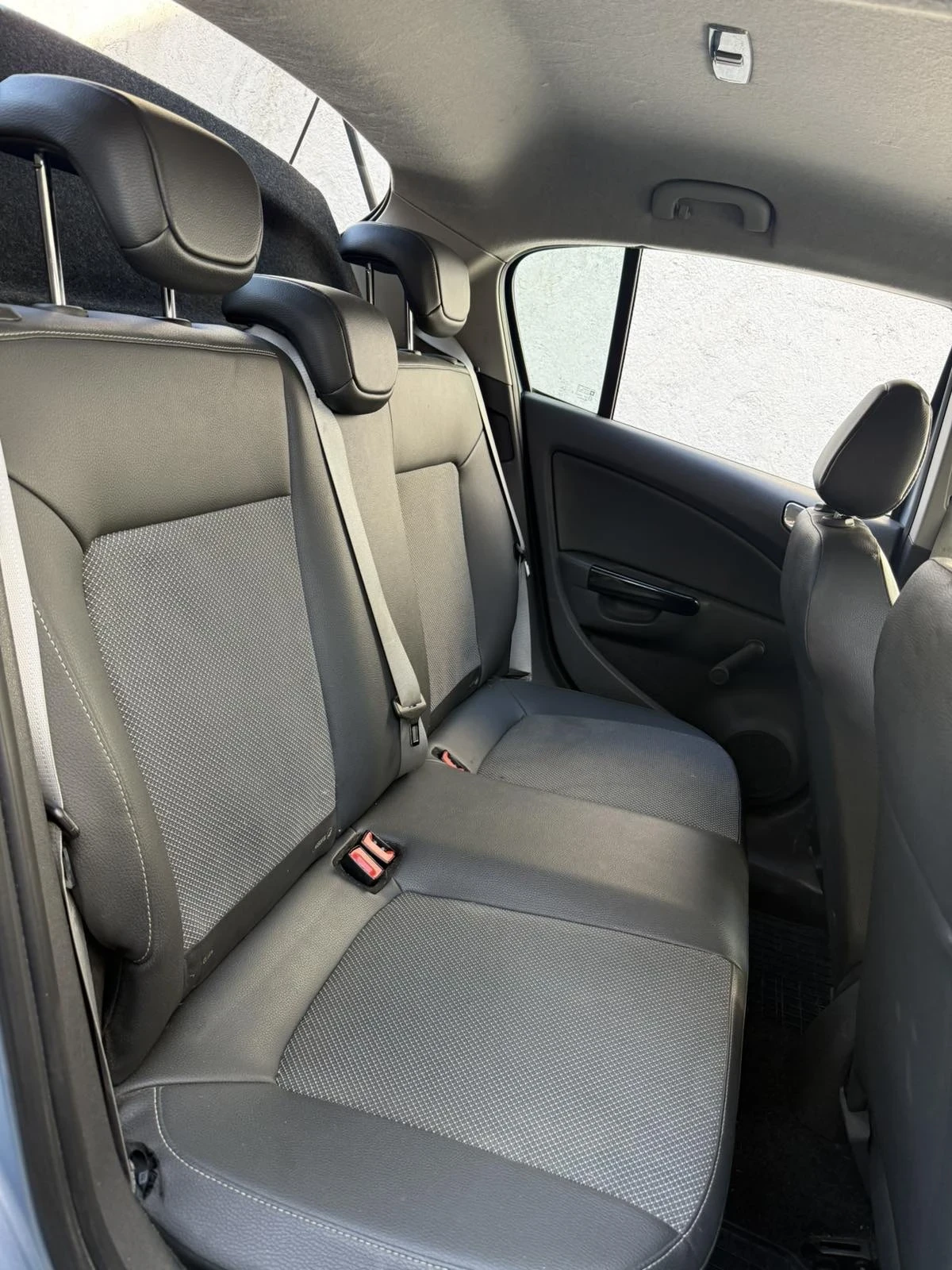 Opel Corsa, снимка 8 - Автомобили и джипове - 53806098