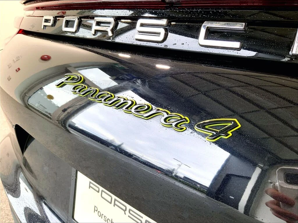 Porsche Panamera, снимка 16 - Автомобили и джипове - 53815472