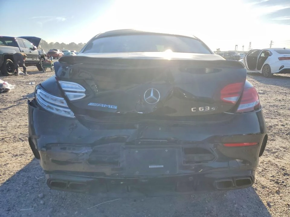 Mercedes-Benz C 63 AMG S| DISTRONIC| BURMESTER| ОБДУХ| ПАНО| MULTIBEAM , снимка 5 - Автомобили и джипове - 54115711