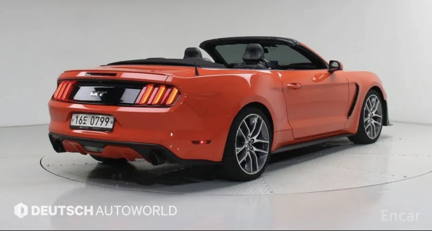 Ford Mustang GT* 5.0* V8* КОЖА* ПОДГРЕВ* ОБДУХВАНЕ* МЪРТВА* ТОЧ, снимка 2 - Автомобили и джипове - 54150318