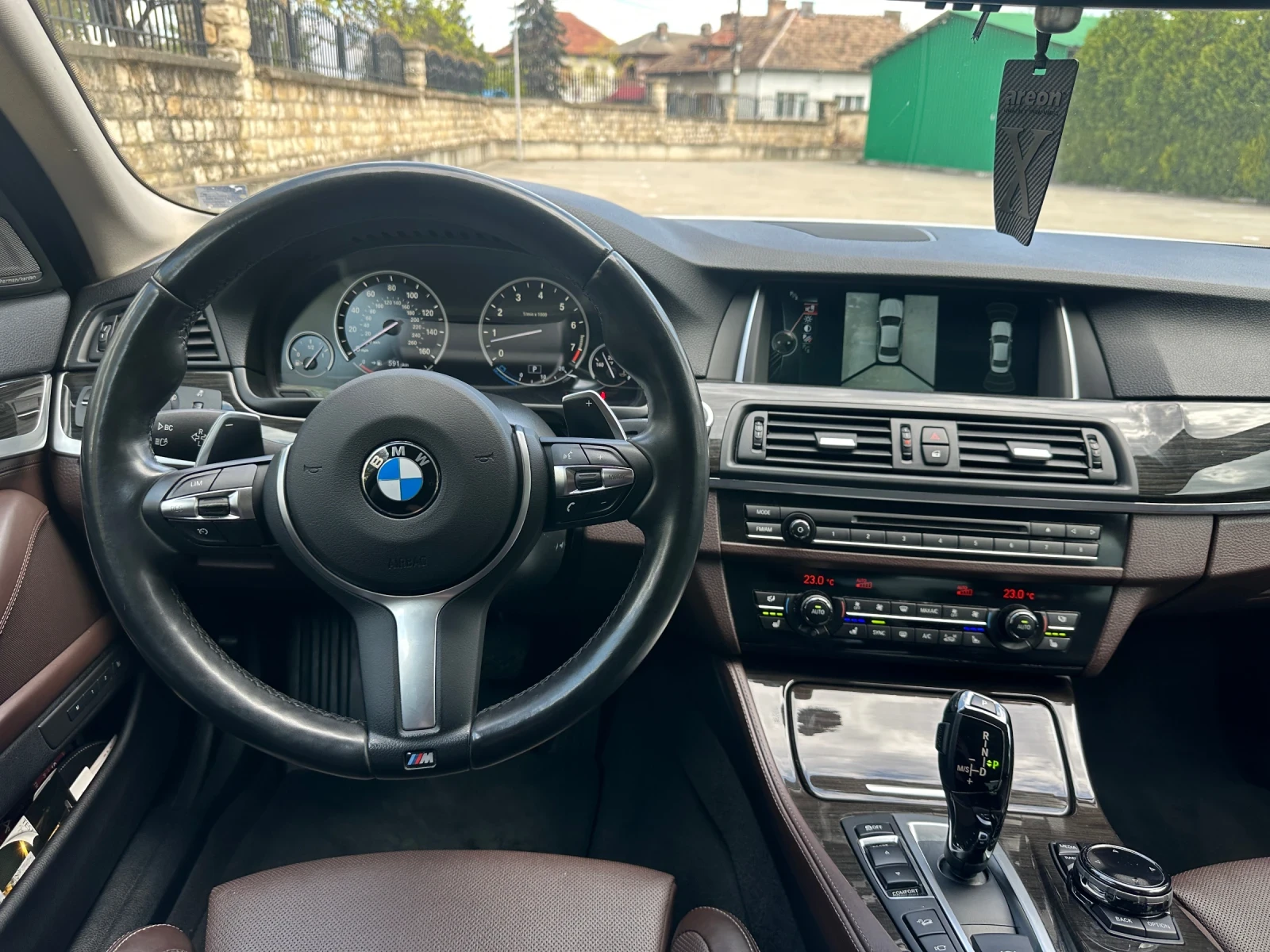 BMW 535 M-PACK, SOFT CLOSE, 360, HEAD UP, ОБДУХВАНЕ, снимка 12 - Автомобили и джипове - 54396887