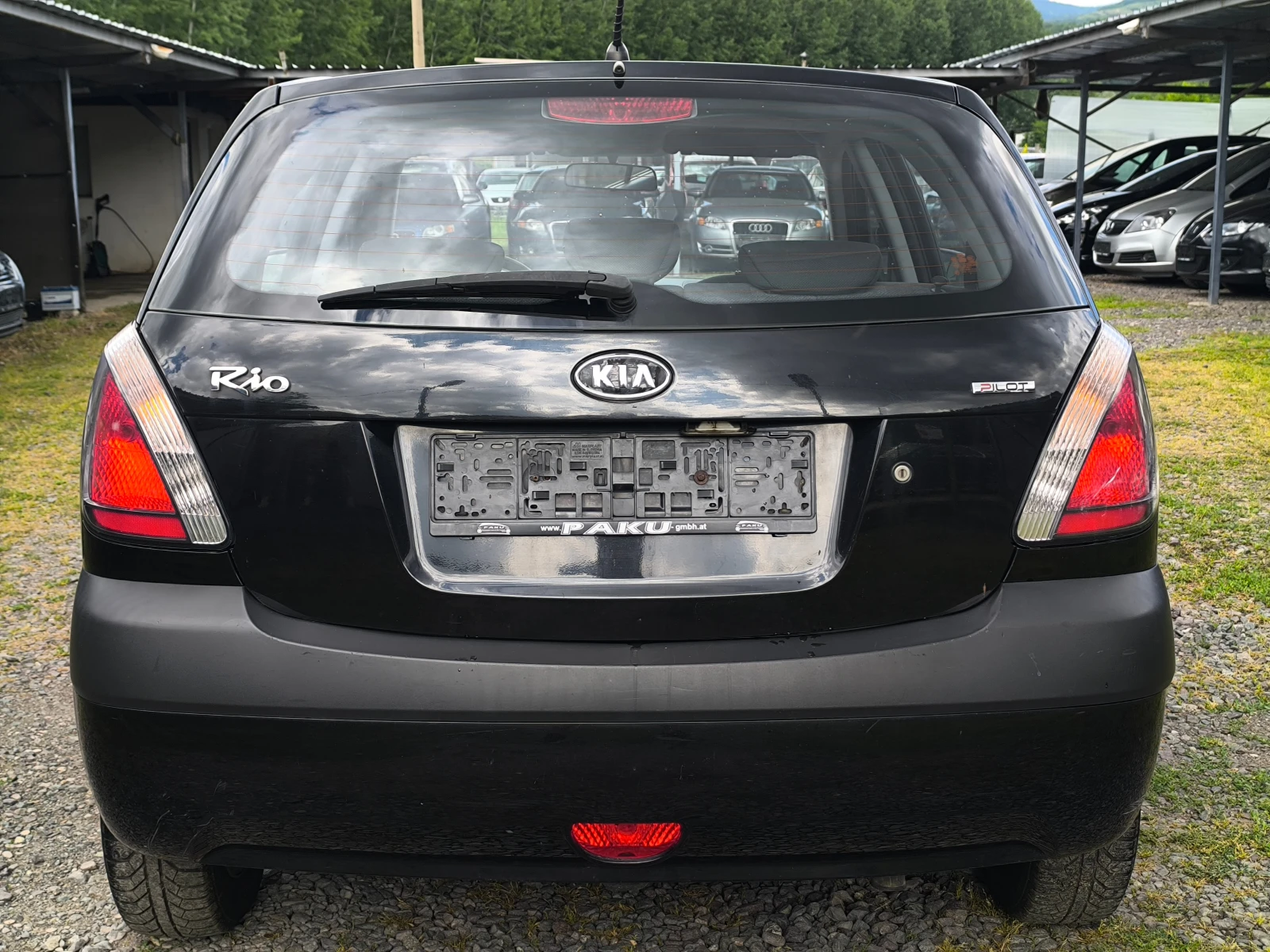 Kia Rio -1.4i-75кс-КЛИМАТИК-, снимка 4 - Автомобили и джипове - 54766396