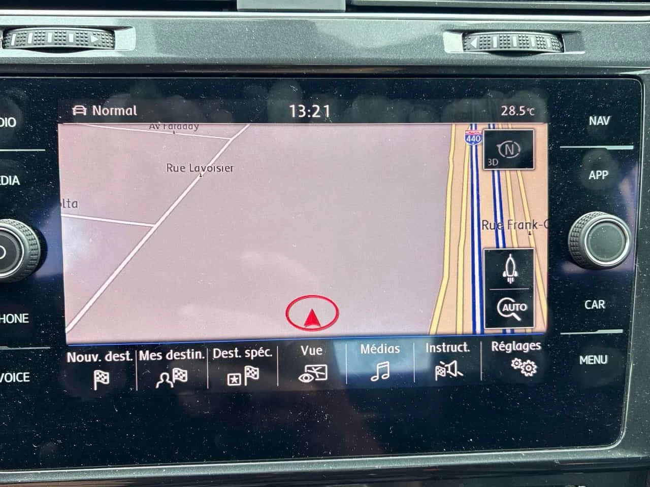 VW Alltrack * Manual * АВТОКРЕДИТ БЕЗ ПЪРВОНАЧАЛНА ВНОСКА* , снимка 15 - Автомобили и джипове - 55281242
