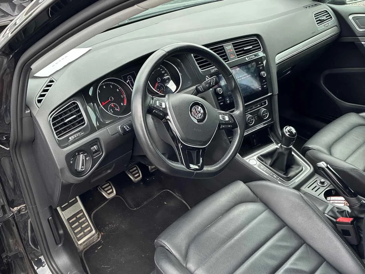 VW Alltrack * Manual * АВТОКРЕДИТ БЕЗ ПЪРВОНАЧАЛНА ВНОСКА* , снимка 5 - Автомобили и джипове - 55281242