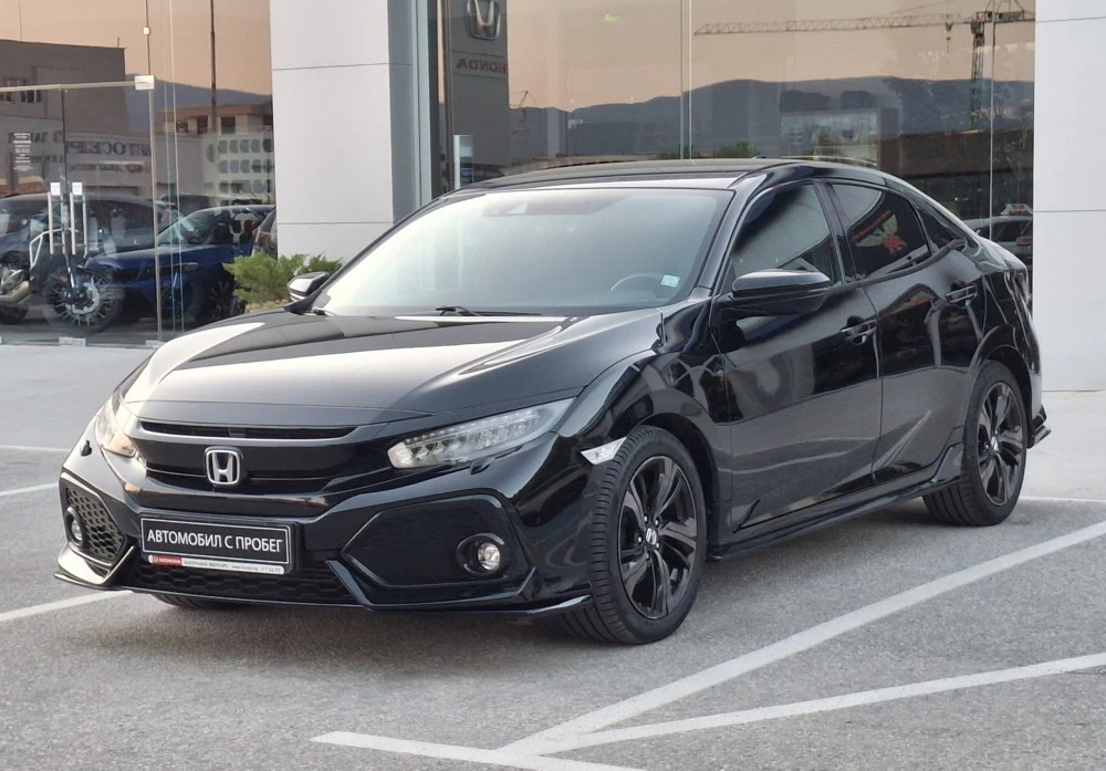 Honda Civic 1.5 i-VTEC Turbo Sport AT, снимка 2 - Автомобили и джипове - 55461047