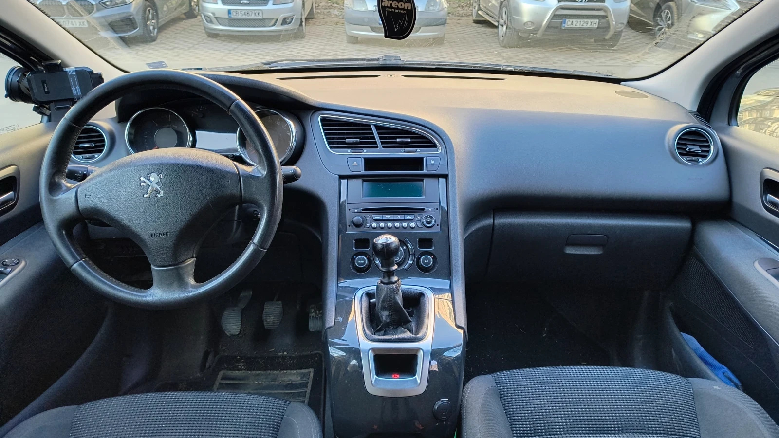 Peugeot 5008 1.6 e-HDI, 6+ 1, 120hp, Euro 6B, регистрирана , снимка 9 - Автомобили и джипове - 55637267