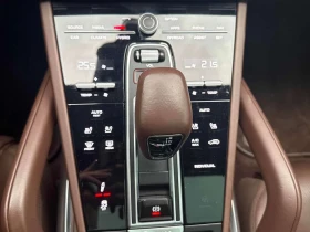 Porsche Cayenne * Turbo * DISTRONIC* 360КАМЕРИ* ОБДУХВАНЕ* BOSE* , снимка 13