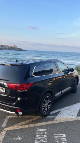 Mitsubishi Outlander 2.2DID  7 МЕСТЕН 4WD AUTO, снимка 4