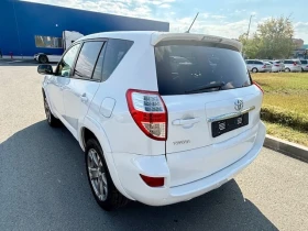 Toyota Rav4 2.2d-АВТОМАТИК-EXECUTIVE-РЕАЛНИ КМ.-4х4 - 16200 лв. / 8282.93 € - 45417653 4
