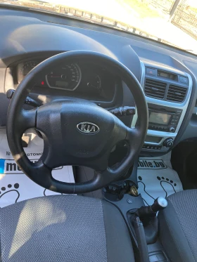 Kia Sportage 2.0 ЧИСТО НОВ-ГАЗ+ БЕНЗИН-103552хил.км. - 5994 € / 11723.25 лв. - 43617039 9