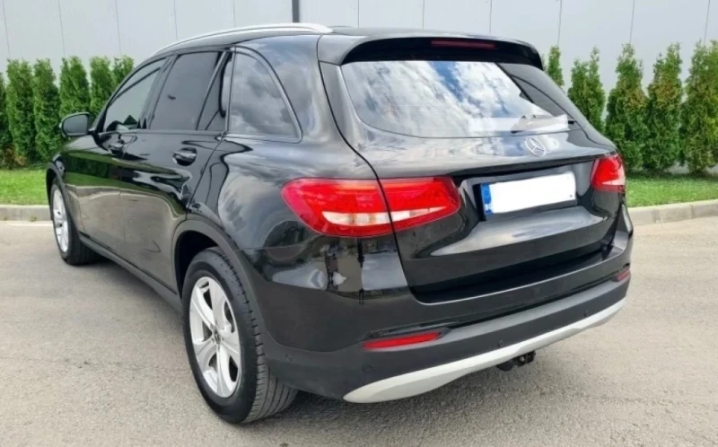 Mercedes-Benz GLC 220, снимка 3 - Автомобили и джипове - 52787526