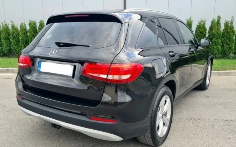 Mercedes-Benz GLC 220, снимка 4 - Автомобили и джипове - 52787526