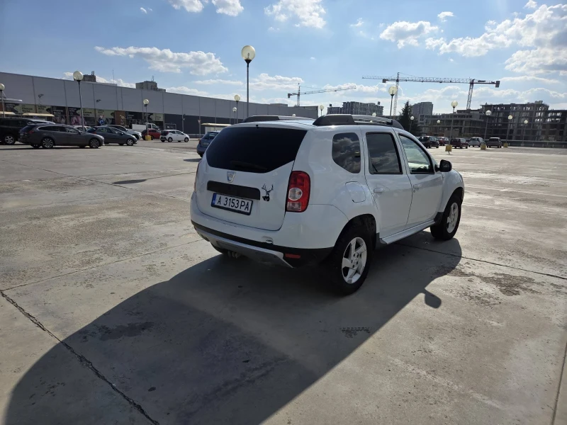 Dacia Duster 1.6i, 4?4, снимка 5 - Автомобили и джипове - 52595135