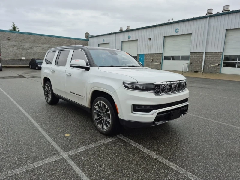 Jeep Grand Wagoneer 6.4L * SERIES III * Full * CARFAX * , снимка 2 - Автомобили и джипове - 53439850