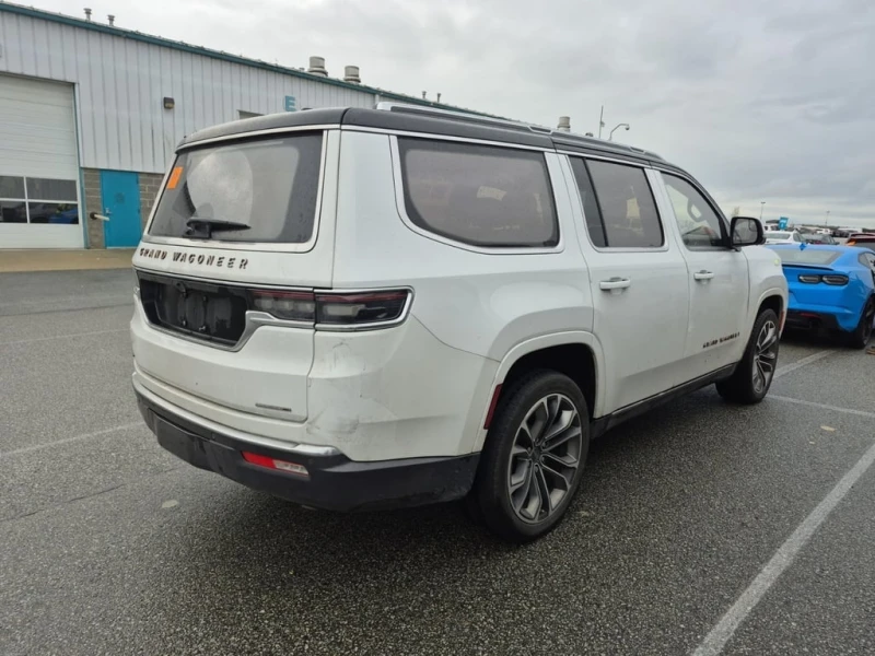 Jeep Grand Wagoneer 6.4L * SERIES III * Full * CARFAX * , снимка 3 - Автомобили и джипове - 53439850