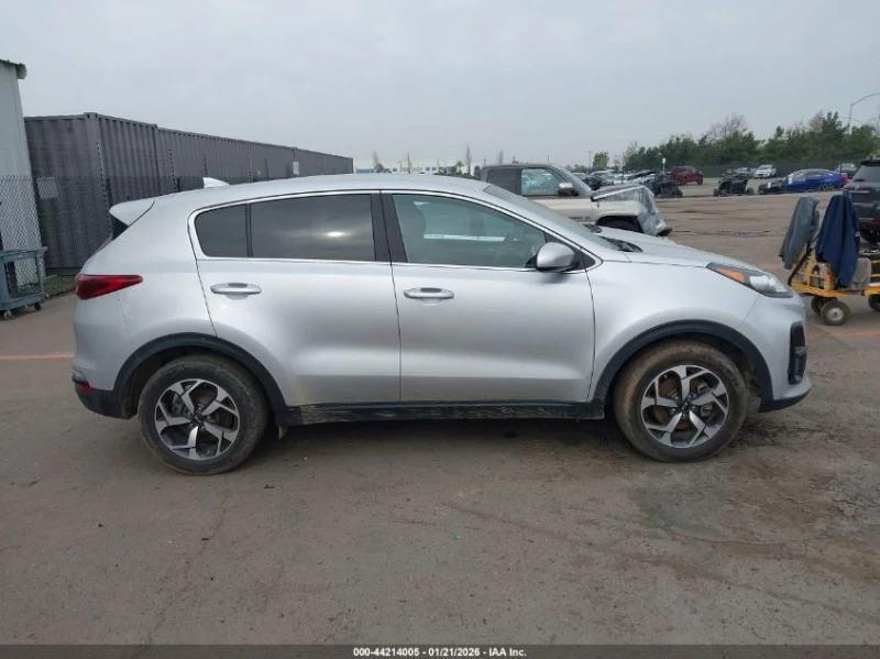 Kia Sportage 2.4l Lx, снимка 12 - Автомобили и джипове - 53577466