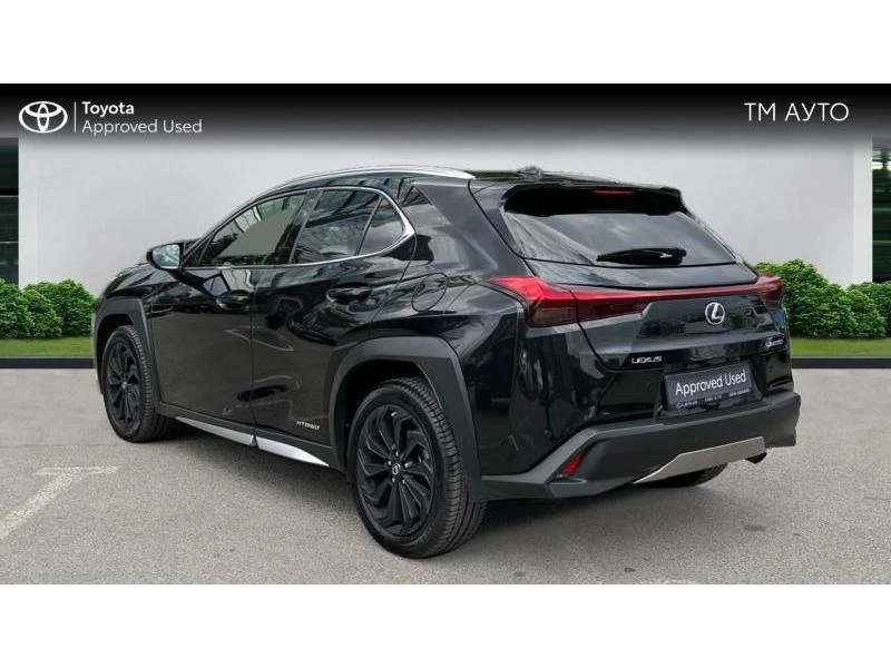 Lexus UX, снимка 2 - Автомобили и джипове - 47082555