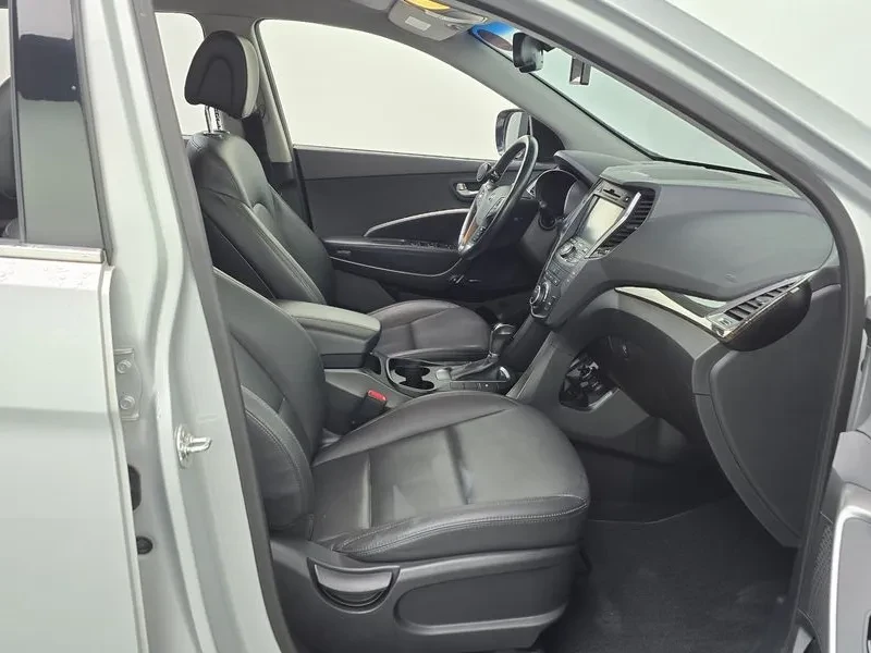Hyundai Santa fe 2.0 CRDi 4WD - САМО 30% АВАНС, снимка 11 - Автомобили и джипове - 56159099