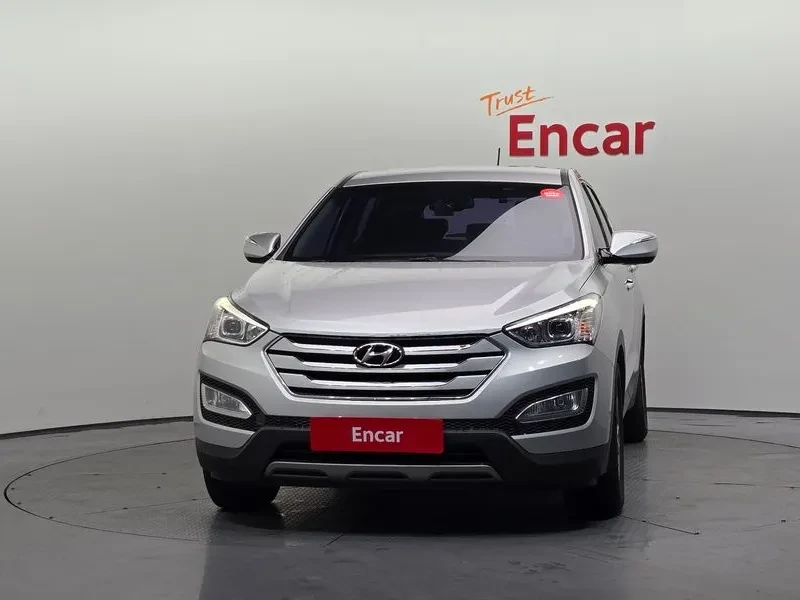 Hyundai Santa fe 2.0 CRDi 4WD - САМО 30% АВАНС, снимка 3 - Автомобили и джипове - 56159099