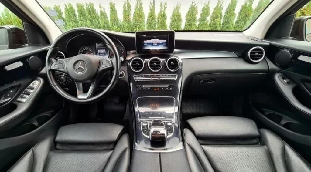 Mercedes-Benz GLC 220  - изображение 7