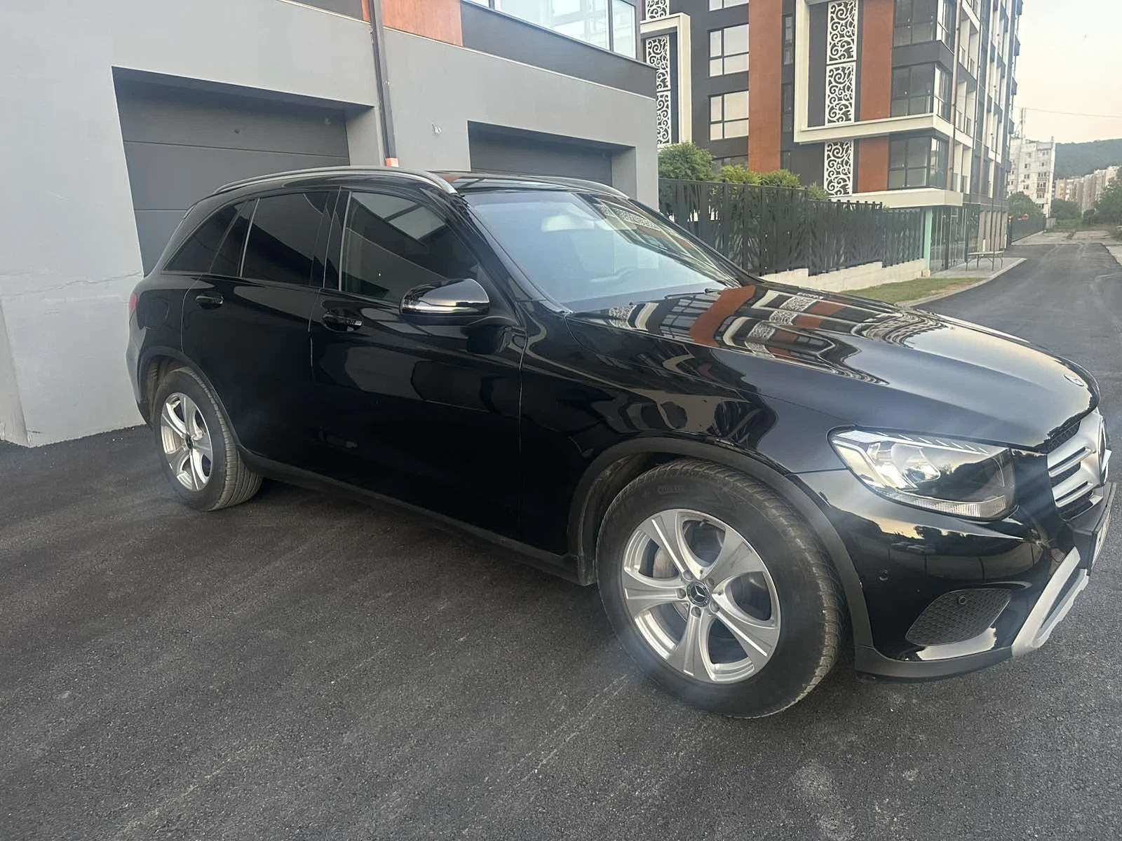 Mercedes-Benz GLC 220  - изображение 3