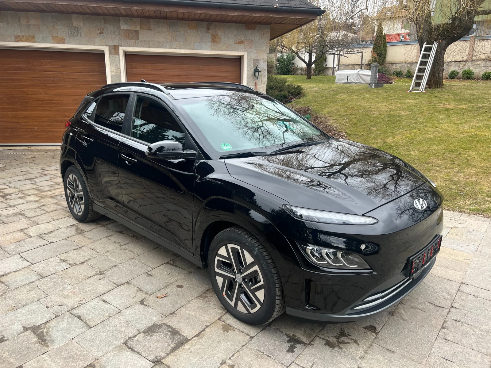 Hyundai Kona EV TREND