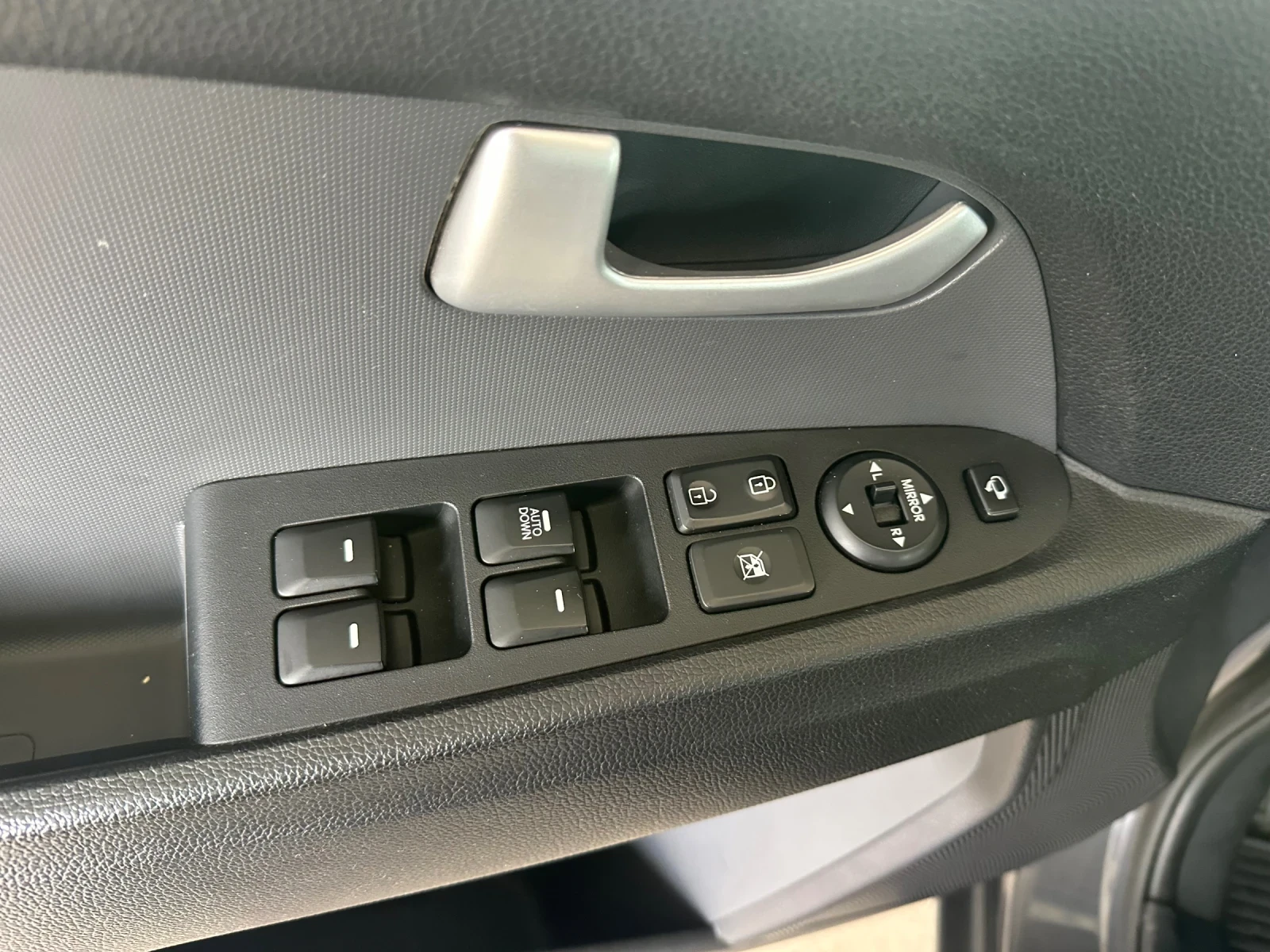 Kia Sportage 1.7* 116ps* 4x4* 6��* ����������� | Mobile.bg � ����������� 15