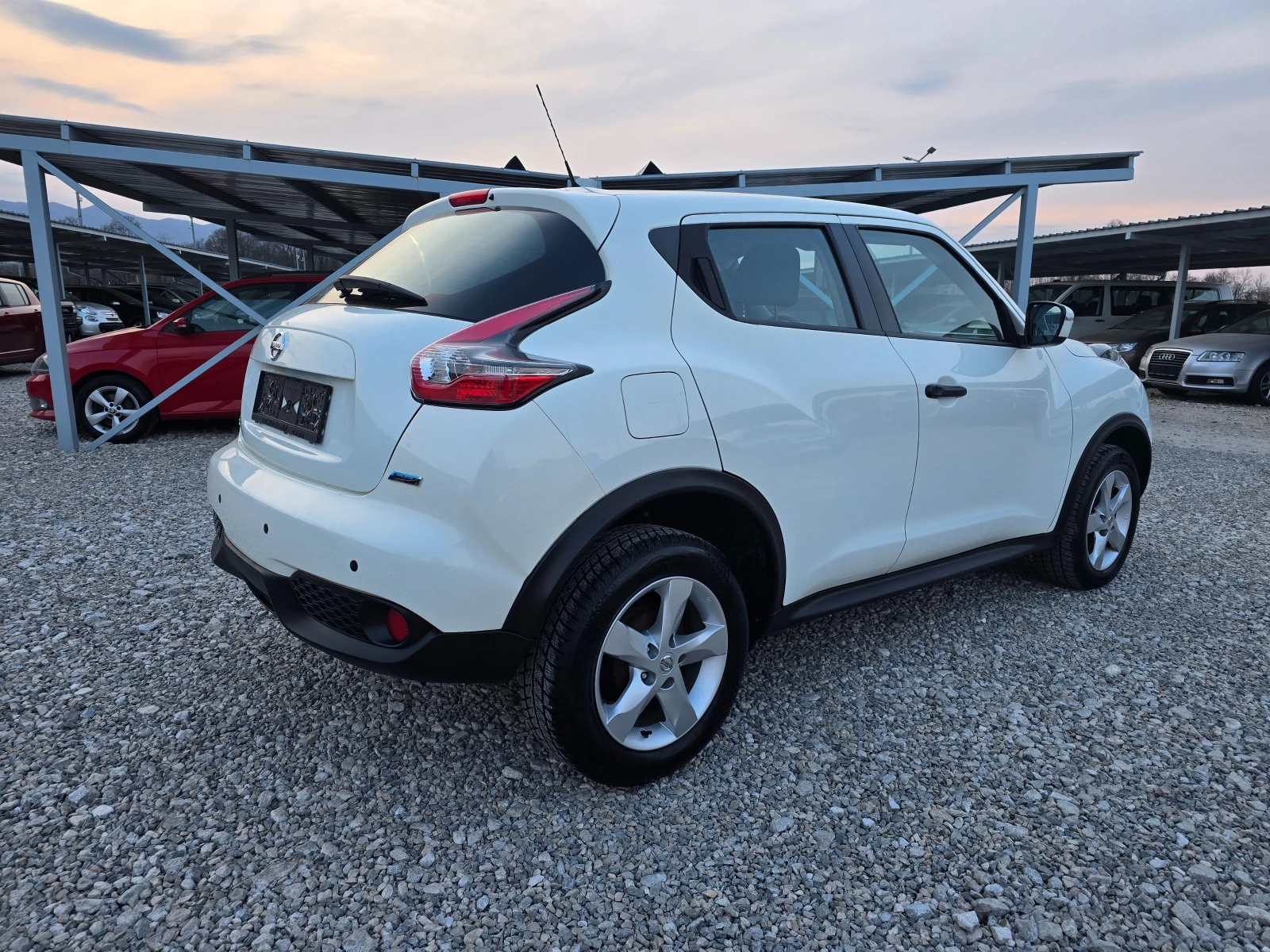 Nissan Juke 1, 5 DCI !! FACE LIFT !!! НОВ ВНОС !! ЕВРО 6 Б !! , снимка 5 - Автомобили и джипове - 53922039