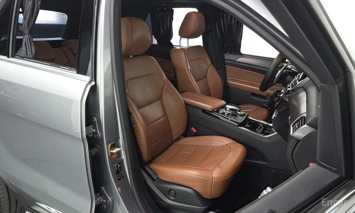 Mercedes-Benz GLE 350, снимка 12 - Автомобили и джипове - 54224090