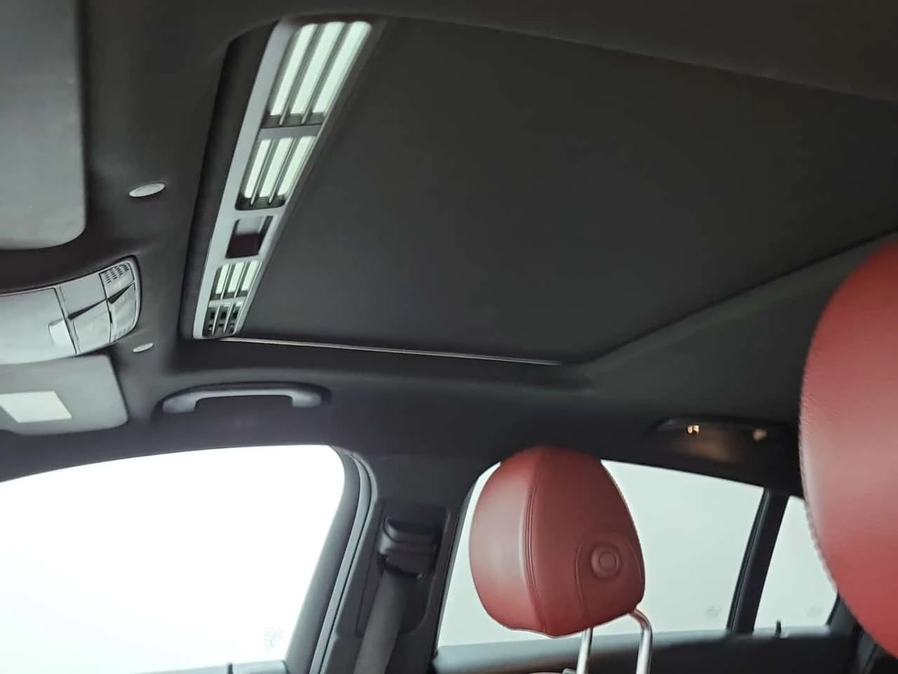 Mercedes-Benz GLC * 300 * CARFAX * ЦЕНА ДО БГ, снимка 12 - Автомобили и джипове - 54236858