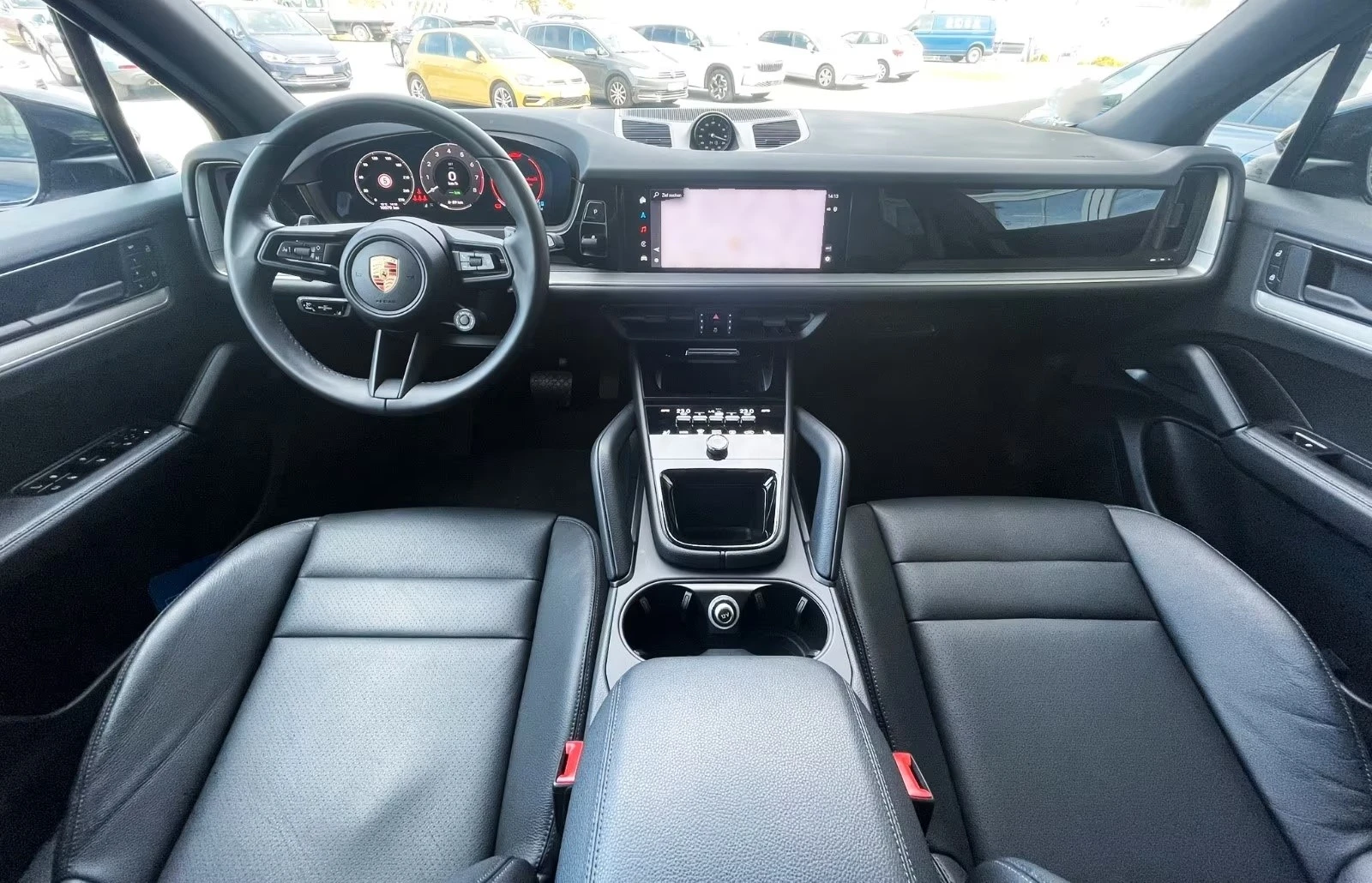 Porsche Cayenne E-HYBRID / SPORT CHRONO / MATRIX / PANO / 360 /, снимка 7 - Автомобили и джипове - 54881173