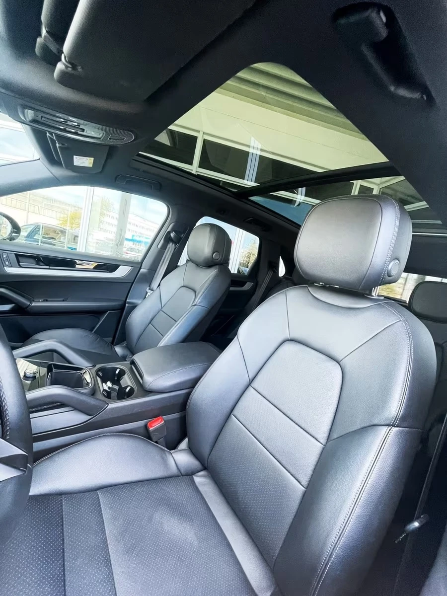 Porsche Cayenne E-HYBRID / SPORT CHRONO / MATRIX / PANO / 360 /, снимка 5 - Автомобили и джипове - 54881173