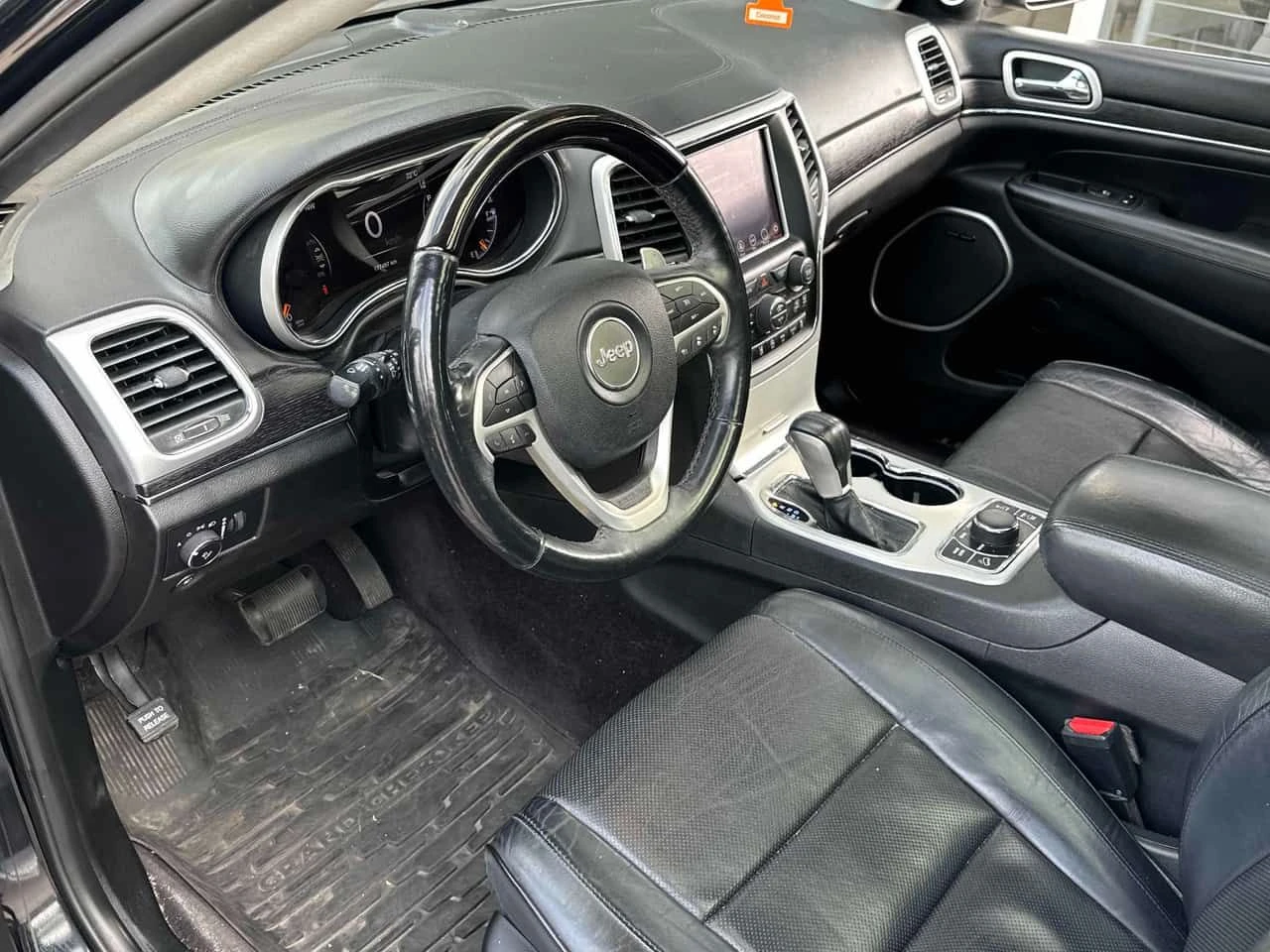 Jeep Grand cherokee * Summit * ДИСТРОНИК * ВЪЗДУХ * H/K, снимка 5 - Автомобили и джипове - 55424369