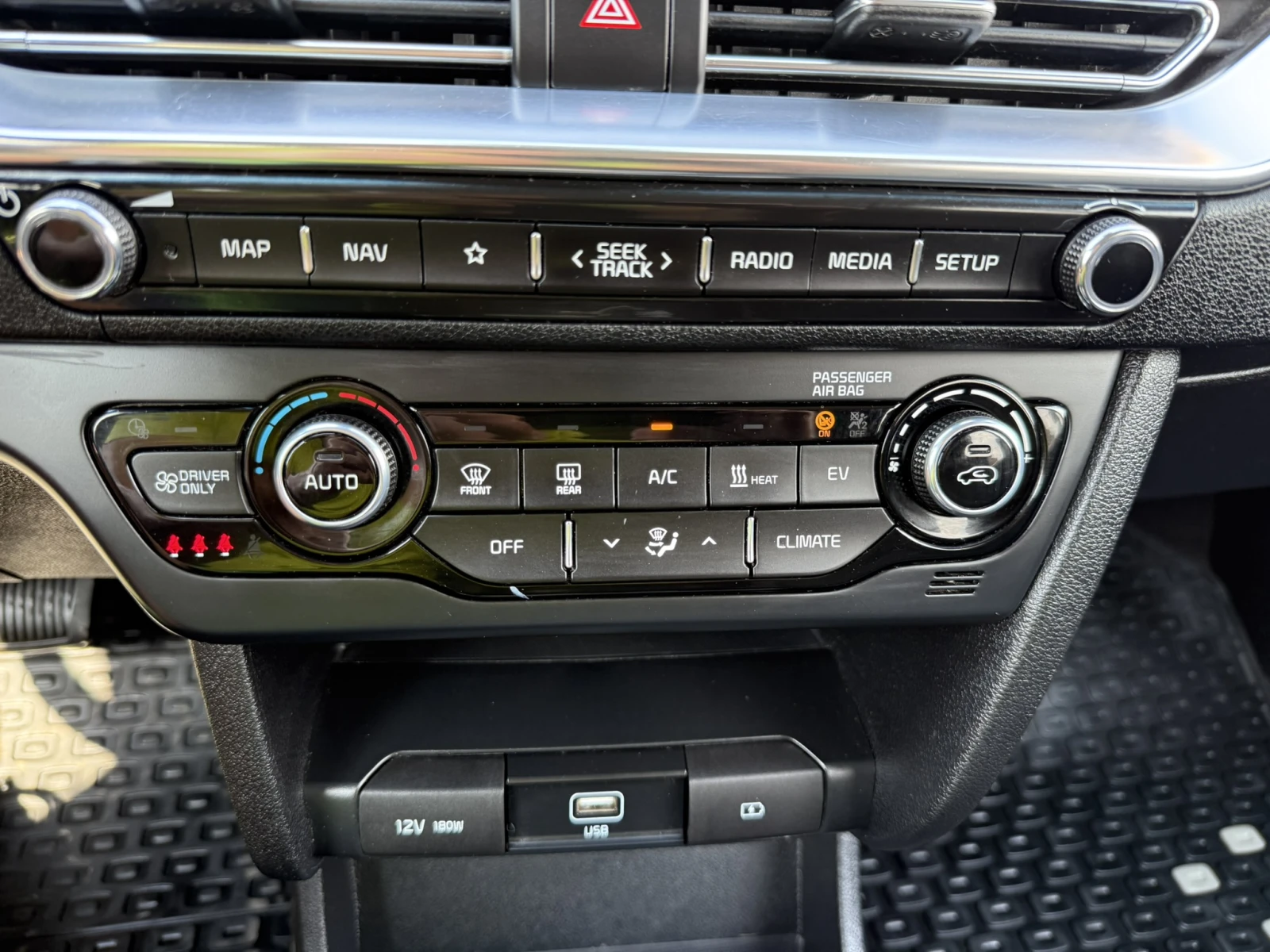 Kia Niro DynamicPlusLine, снимка 12 - Автомобили и джипове - 55698110