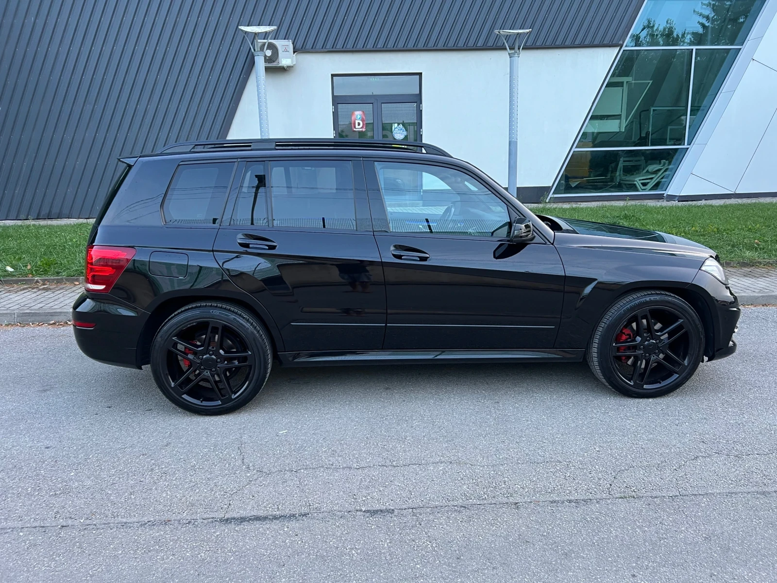 Mercedes-Benz GLK  350 AMG 4matic, снимка 10 - Автомобили и джипове - 55869547