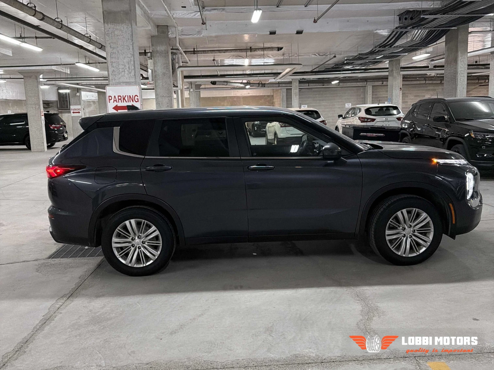 Mitsubishi Outlander, снимка 3 - Автомобили и джипове - 56113702
