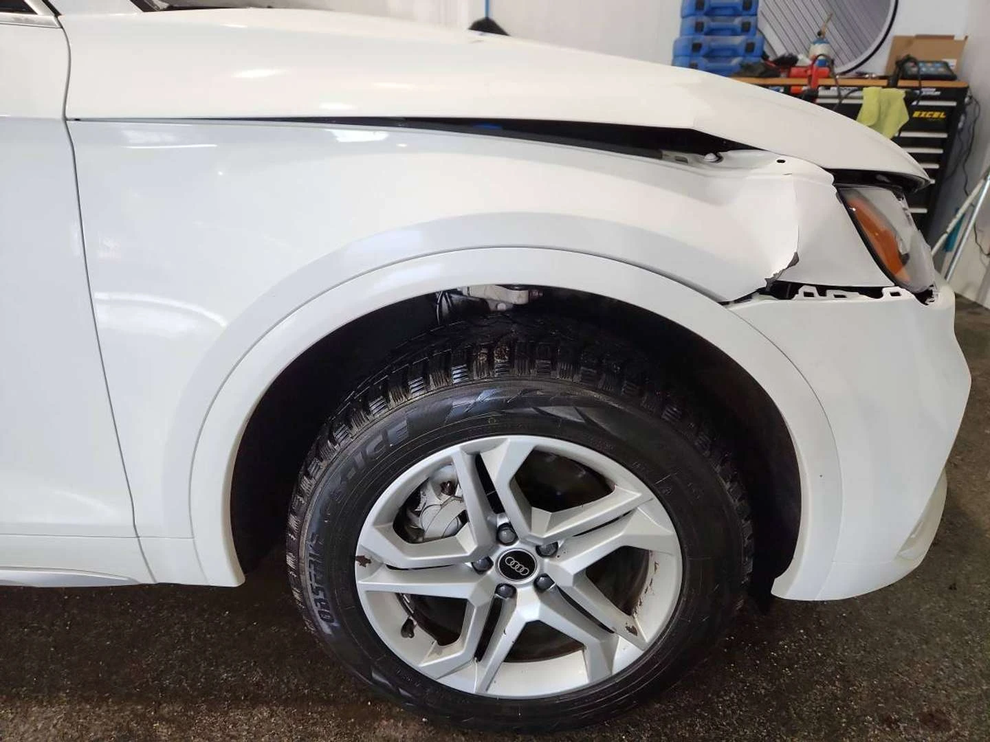 Audi Q5, снимка 4 - Автомобили и джипове - 56115443