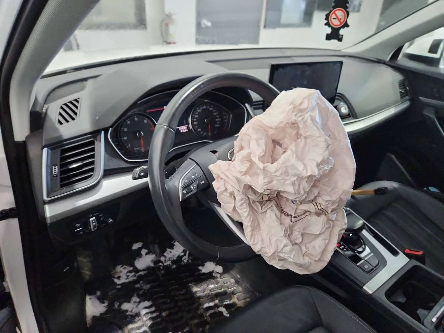 Audi Q5, снимка 6 - Автомобили и джипове - 56115443