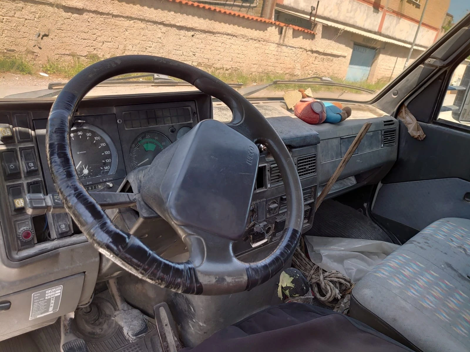 Iveco 59-12 Самосвал - тристранен - изображение 7