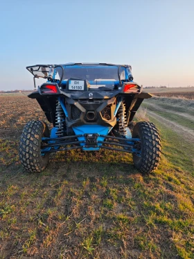 ����� �� �������� �� Can-Am Maverick X3 XRC