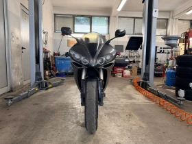 ����� �� �������� �� Yamaha YZF-R1