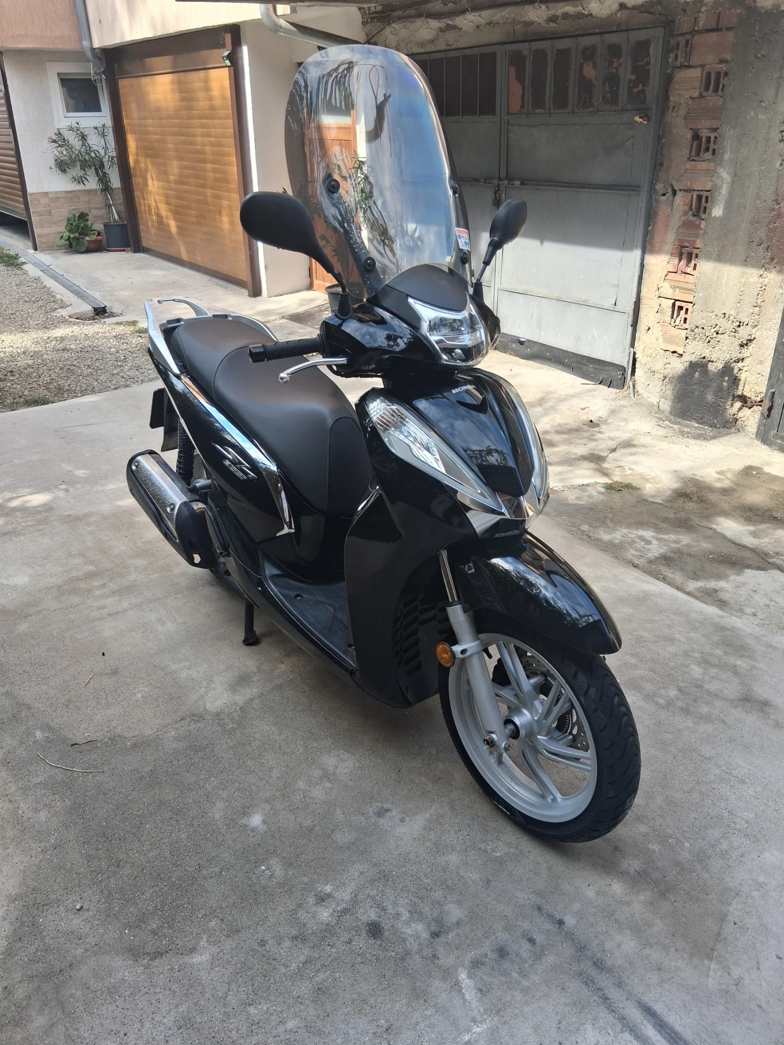 Honda Sh 300, снимка 5 - Мотоциклети и мототехника - 56038960