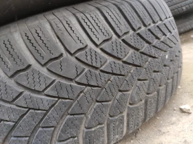 Гуми Зимни 235/65R17, снимка 4