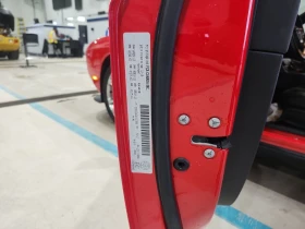 Dodge Challenger 3.6L 6cyl Rear Wheel Drive, снимка 15